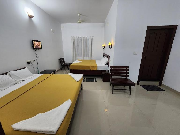 Pknhomestay Kumily Thekkady Habitación foto